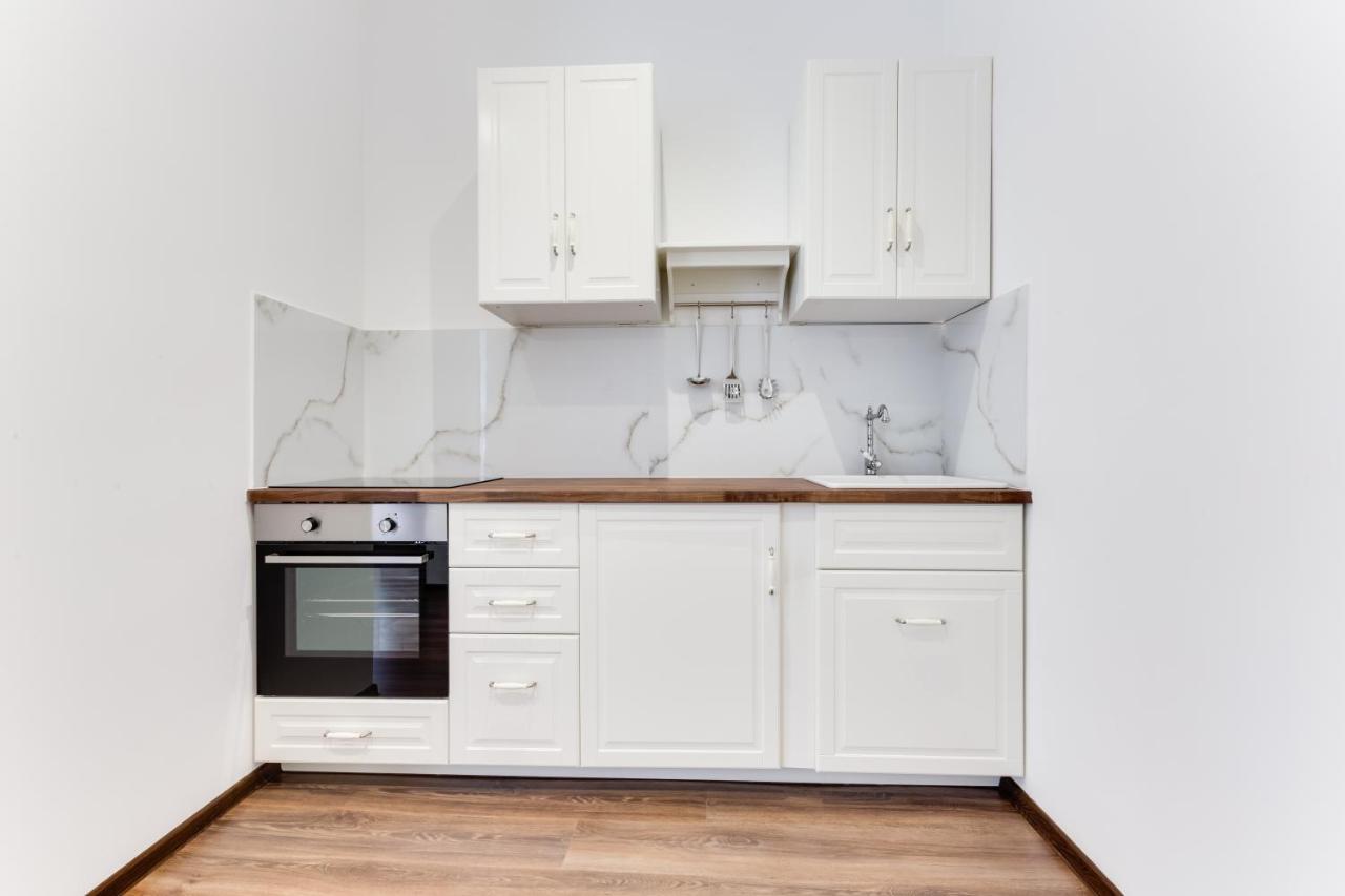Free Days Luxury Apartment Praag Buitenkant foto