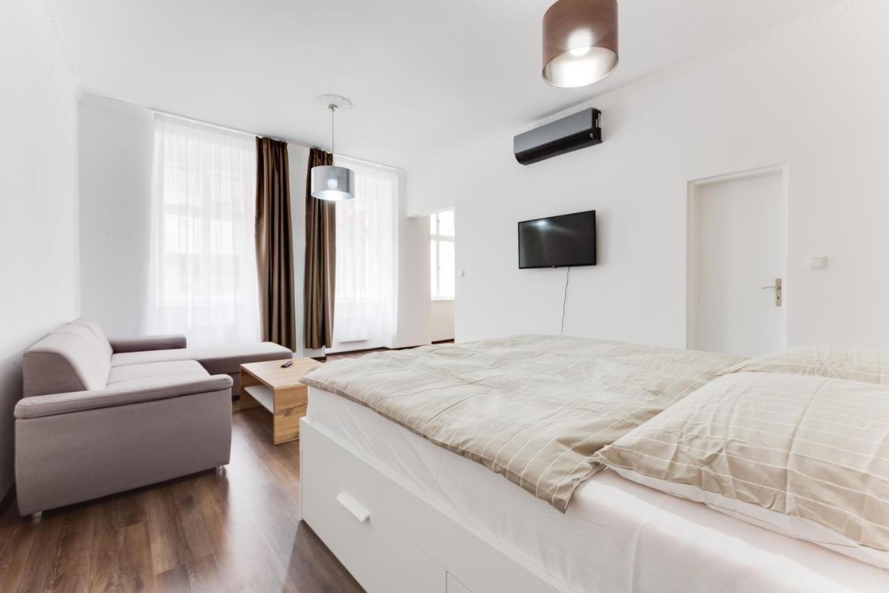 Free Days Luxury Apartment Praag Buitenkant foto